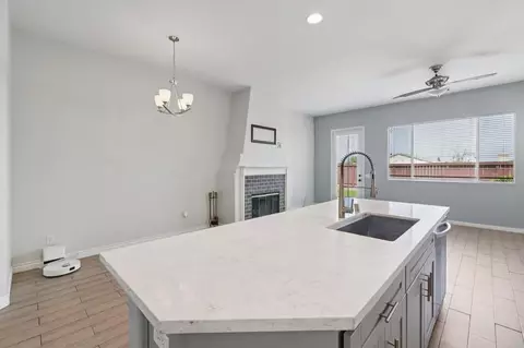 Kitchen - 1757 Clover Tree Ct, Chula Vista, CA 91913 photo 4 of 4