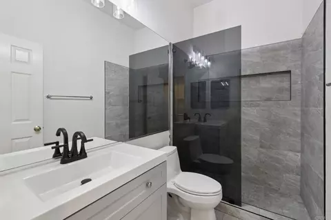 Bath - 1757 Clover Tree Ct, Chula Vista, CA 91913 photo 1 of 3