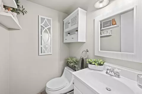 Bath - 1248 Denver Ln #E, El Cajon, CA 92021 photo 1 of 2
