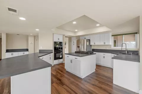 Kitchen - 14692 Sunrise Canyon Rd, Poway, CA 92064 photo 2 of 5