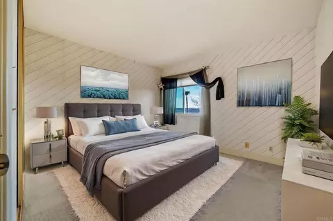 Bedroom - 14692 Sunrise Canyon Rd, Poway, CA 92064 photo 4 of 8