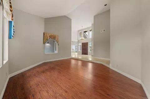 Living - 14692 Sunrise Canyon Rd, Poway, CA 92064 photo 7 of 15