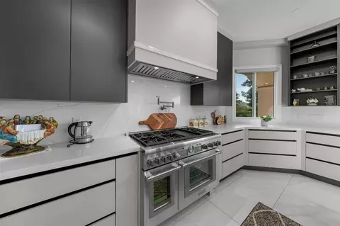 Kitchen - 13410 Farraday Ridge Dr, Jamul, CA 91935 photo 4 of 5