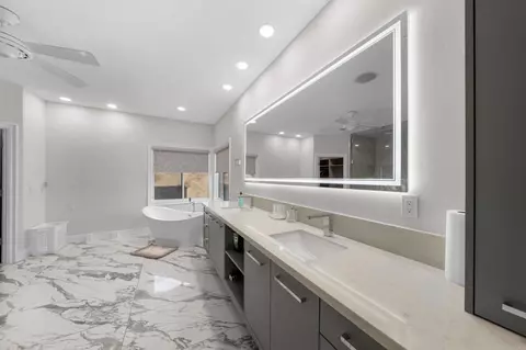 Bath - 13410 Farraday Ridge Dr, Jamul, CA 91935 photo 1 of 5