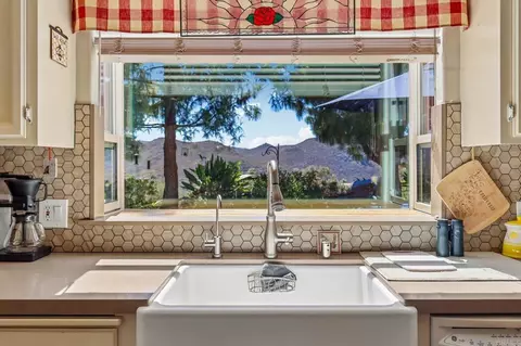 Kitchen - 3129 Via Viejas, Alpine, CA 91901 photo 5 of 6