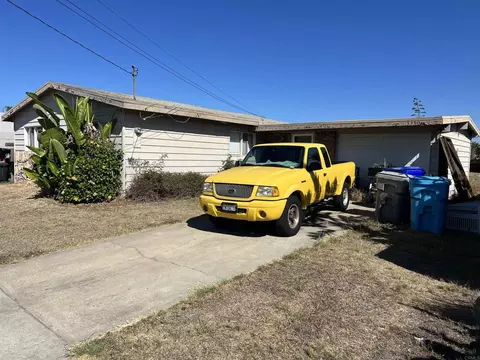 5350 Lehrer Dr, San Diego, CA 92117