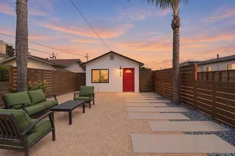 Exterior - 577 Florence St, Imperial Beach, CA 91932 photo 3 of 8