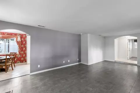 Living - 1058 Naranca Ave, El Cajon, CA 92021 photo 4 of 4