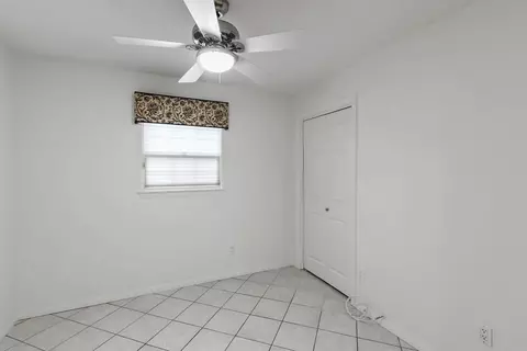 Bedroom - 1058 Naranca Ave, El Cajon, CA 92021 photo 4 of 5