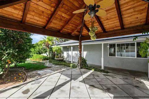 Exterior - 1058 Naranca Ave, El Cajon, CA 92021 photo 17 of 18