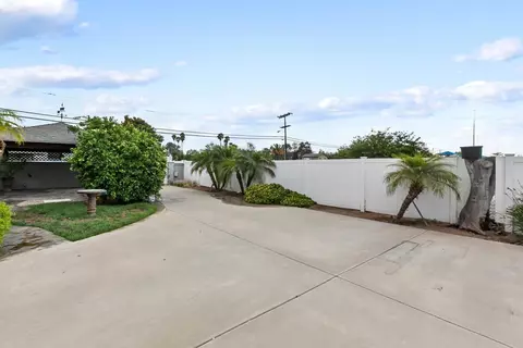 Exterior - 1058 Naranca Ave, El Cajon, CA 92021 photo 9 of 18