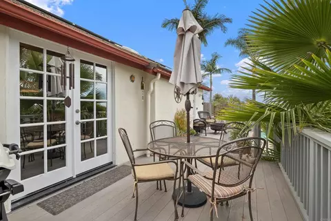 Exterior - 1366 Via Feliz, Fallbrook, CA 92028 photo 5 of 8
