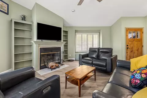 Living - 1366 Via Feliz, Fallbrook, CA 92028 photo 1 of 5