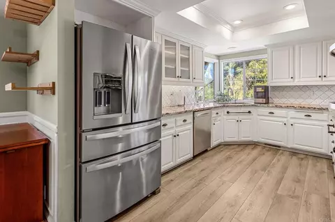 Kitchen - 1366 Via Feliz, Fallbrook, CA 92028 photo 1 of 4