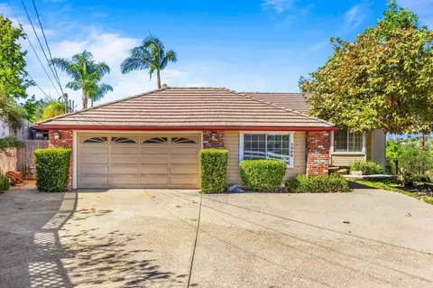 Exterior - 1366 Via Feliz, Fallbrook, CA 92028 photo 14 of 14
