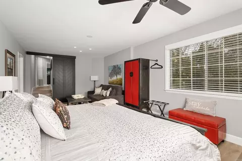Bedroom - 1366 Via Feliz, Fallbrook, CA 92028 photo 3 of 5