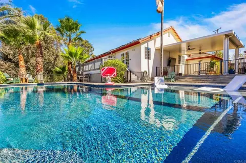 Exterior - 1366 Via Feliz, Fallbrook, CA 92028 photo 6 of 14