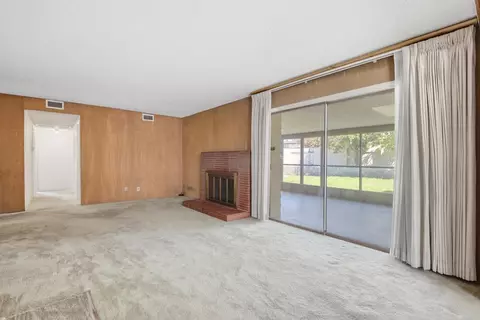 Living - 8434 Kappa St, La Mesa, CA 91942 photo 5 of 8