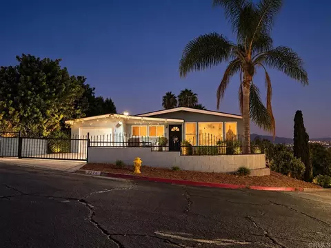 2573 Calle Aguadulce, San Diego, CA 92139