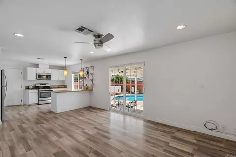 Living - 2009 Paddy Pl, Escondido, CA 92027 photo 3 of 3