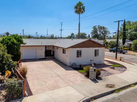 View/Area - 2009 Paddy Pl, Escondido, CA 92027 photo 1 of 7
