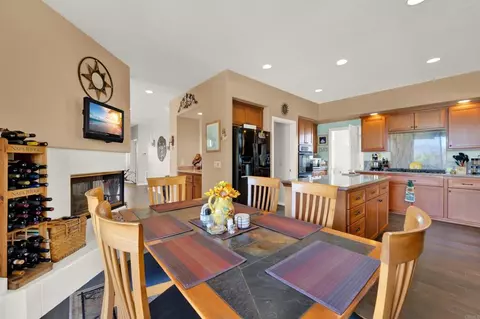 Dining - 11538 Shadow Ranch Rd, La Mesa, CA 91941 photo 5 of 5