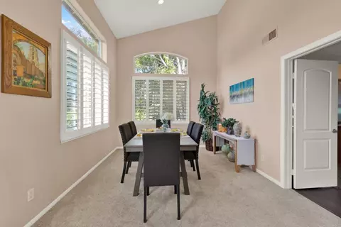 Dining - 11538 Shadow Ranch Rd, La Mesa, CA 91941 photo 1 of 5