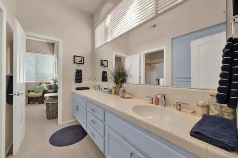 Bath - 11538 Shadow Ranch Rd, La Mesa, CA 91941 photo 8 of 8