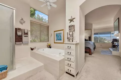 Bath - 11538 Shadow Ranch Rd, La Mesa, CA 91941 photo 3 of 8