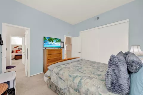 Bedroom - 11538 Shadow Ranch Rd, La Mesa, CA 91941 photo 9 of 12