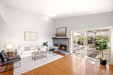 12513 Camberwell Ct, San Diego, CA 92128