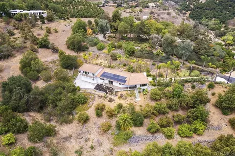 View/Area - 2645 Daisy Ln, Fallbrook, CA 92028 photo 2 of 3