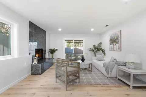 Living - 618 Felicita Ave, Spring Valley, CA 91977 photo 1 of 2