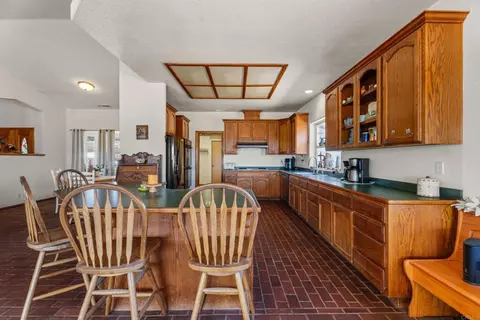 Kitchen - 1825 La Posta Rd, Campo, CA 91906 photo 2 of 6