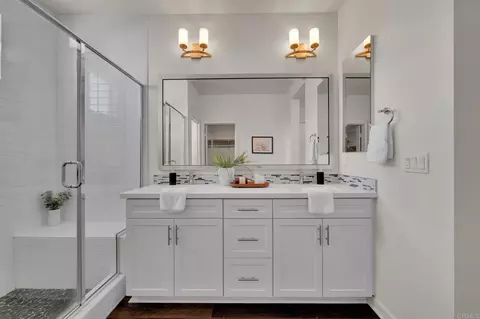 Bath - 2058 Quartet Loop #3, Chula Vista, CA 91915 photo 1 of 2