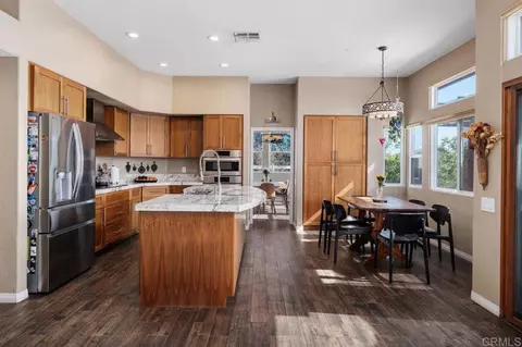 Kitchen - 3701 Hidden Trail Dr, Jamul, CA 91935 photo 4 of 5