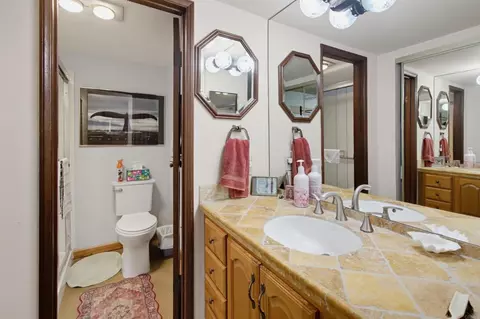 Bath - 5715 Baltimore Dr #135, La Mesa, CA 91942 photo 3 of 5