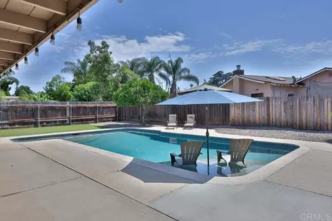 Exterior - 723 Terra Ln, El Cajon, CA 92019 photo 3 of 16