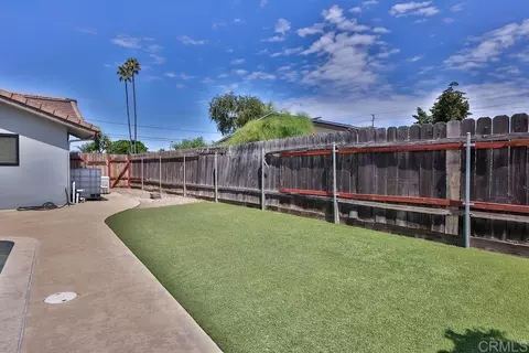 Exterior - 723 Terra Ln, El Cajon, CA 92019 photo 9 of 16