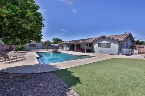 Exterior - 723 Terra Ln, El Cajon, CA 92019 photo 11 of 16