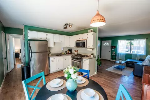 Dining - 4932 Verde Dr, Oceanside, CA 92057 photo 2 of 7