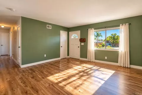 Living - 4932 Verde Dr, Oceanside, CA 92057 photo 9 of 11