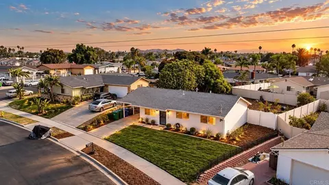 View/Area - 4932 Verde Dr, Oceanside, CA 92057 photo 2 of 2