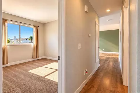 Entry Way - 4932 Verde Dr, Oceanside, CA 92057 photo 3 of 4