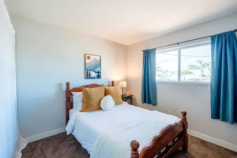 Bedroom - 4932 Verde Dr, Oceanside, CA 92057 photo 3 of 9