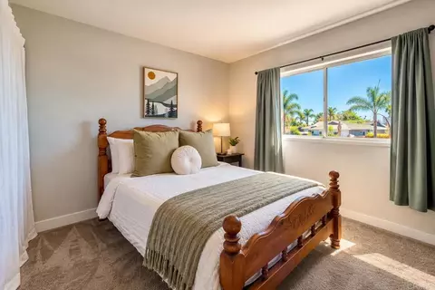 Bedroom - 4932 Verde Dr, Oceanside, CA 92057 photo 6 of 9