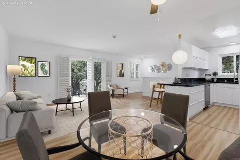 8025 Camino Kiosco, San Diego, CA 92122