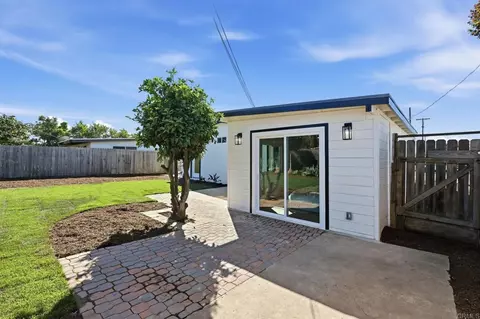 Exterior - 1211 9th St, Imperial Beach, CA 91932 photo 9 of 11