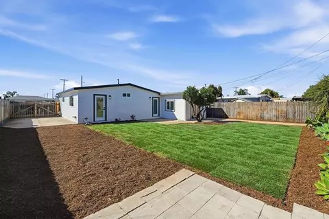 Exterior - 1211 9th St, Imperial Beach, CA 91932 photo 6 of 11