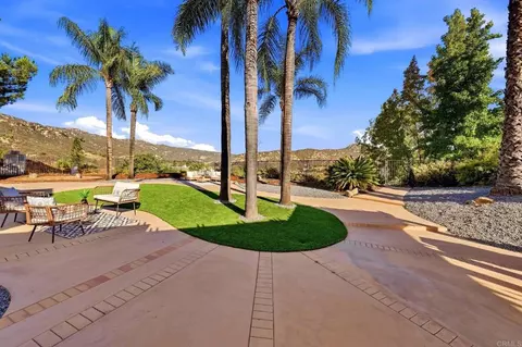 Exterior - 8842 Summerhill, Alpine, CA 91901 photo 6 of 16
